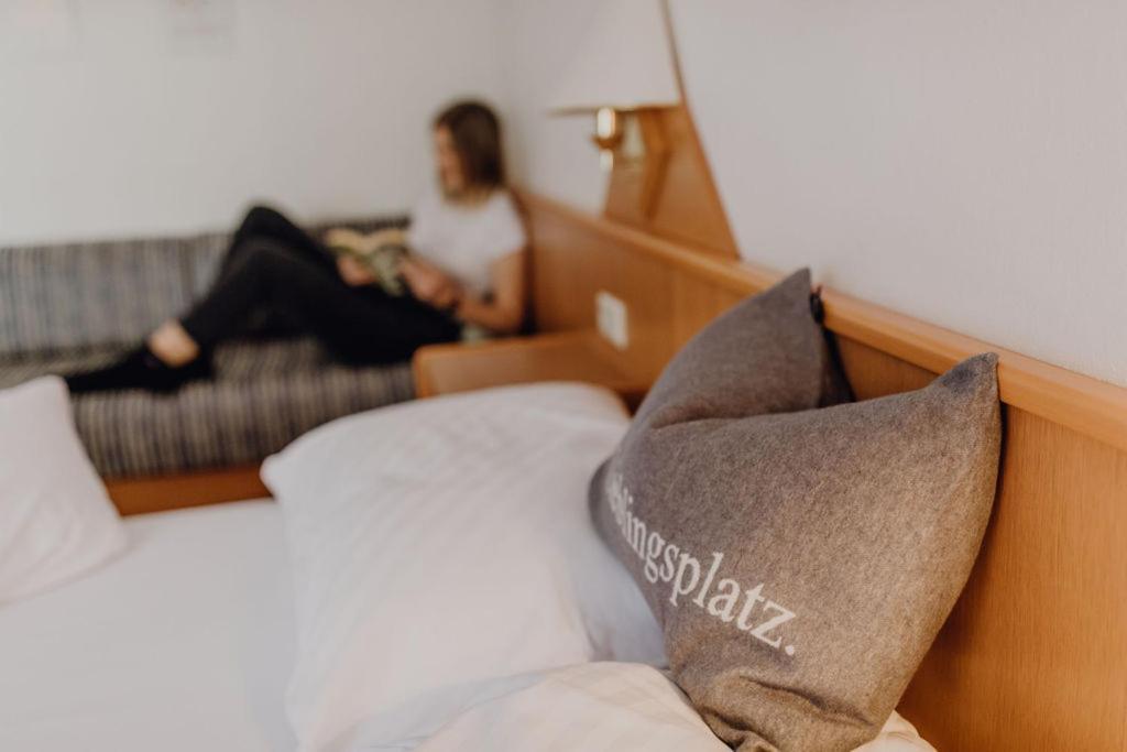 Dorfcafe Unken Hotelpension Swirtshaus Im Dorf Экстерьер фото