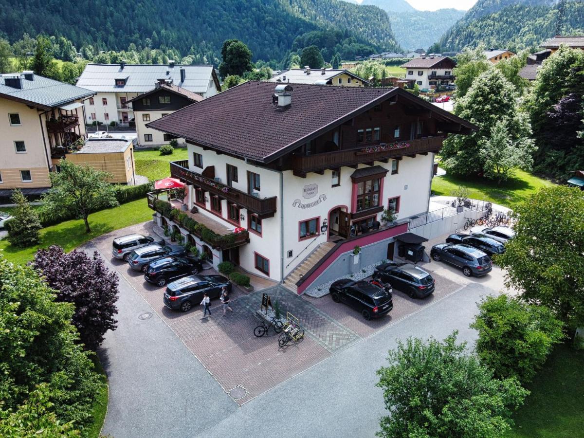 Dorfcafe Unken Hotelpension Swirtshaus Im Dorf Экстерьер фото