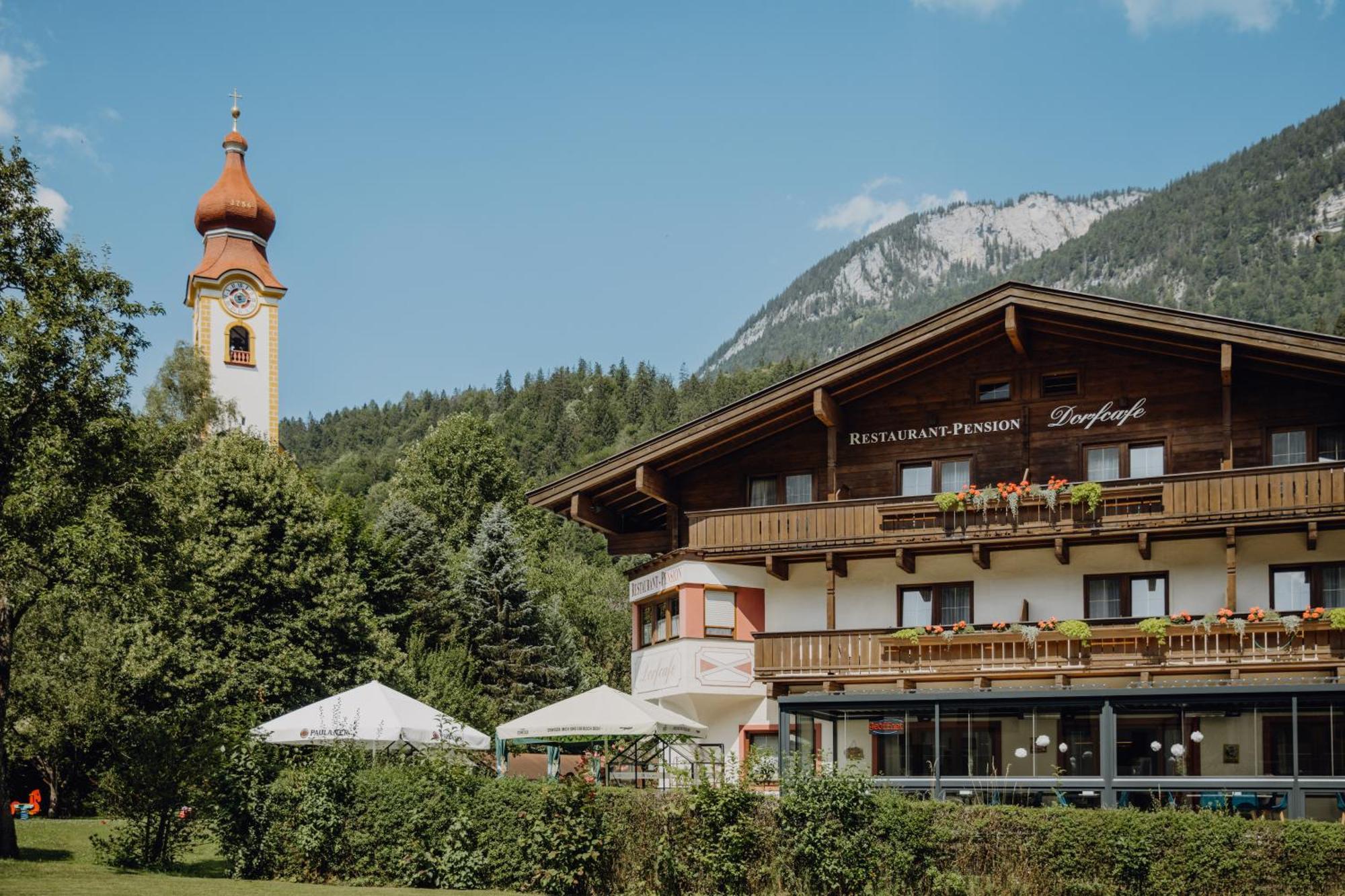 Dorfcafe Unken Hotelpension Swirtshaus Im Dorf Экстерьер фото